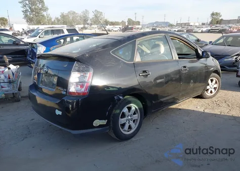 2005 Toyota Prius from USA, damaged, VIN JTDKB20U553007016